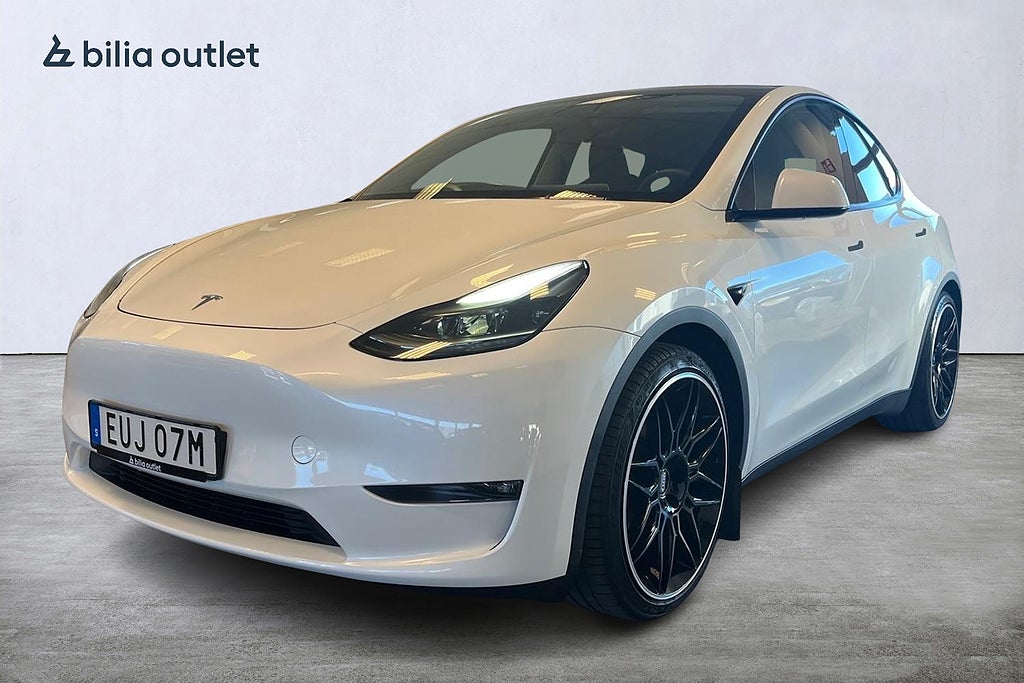 Tesla Model Y Performance AWD 534hk / Dragkrok Autopilot MOMS