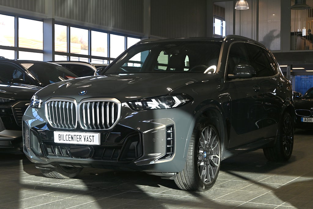 BMW X5 xDrive 50e M Sport HiFi Pano Drag Travel 