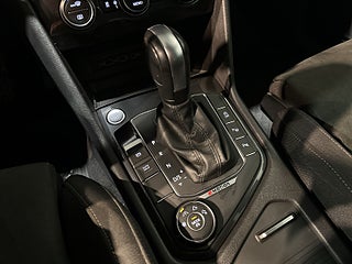 Volkswagen Tiguan 2.0 4Motion GT Drag Dvärm Kamera Psens Massage S/V-hjul – bild 22