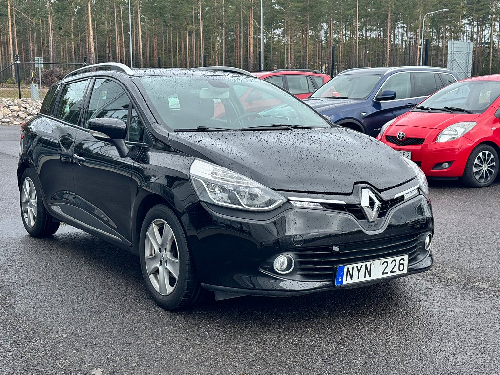 Renault Clio Sport Tourer 0.9 TCe VINTERHJUL DUBB MOTORVÄRMARE