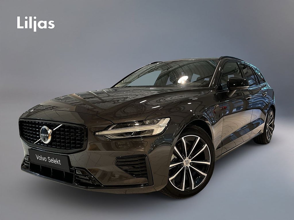 Volvo V60 T6 AWD Plus Dark Nordic Edition//360Kamera//Drag//