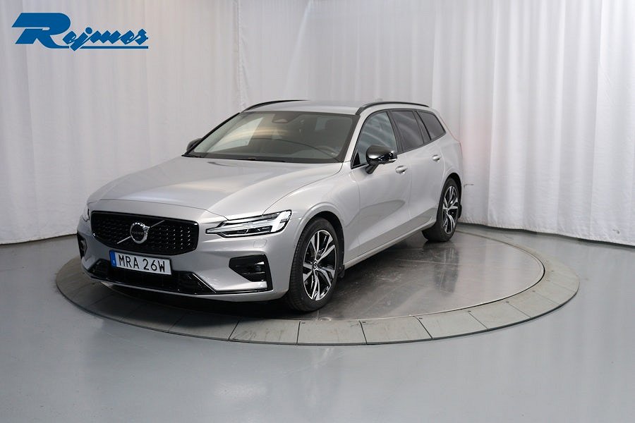 Volvo V60 B4 Bensin Plus Dark