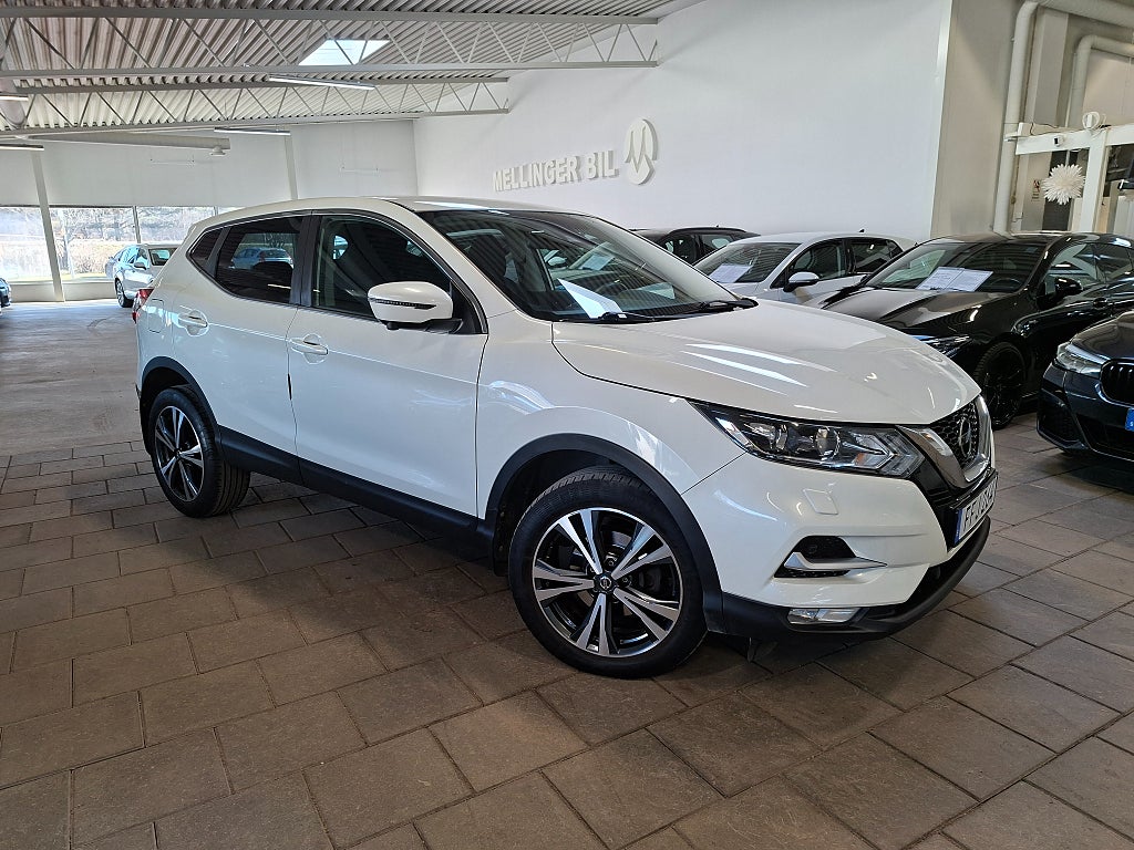 Nissan Qashqai 1.2 DIG-T Automat N-Connecta Navi|360 Kamera 1-ägare