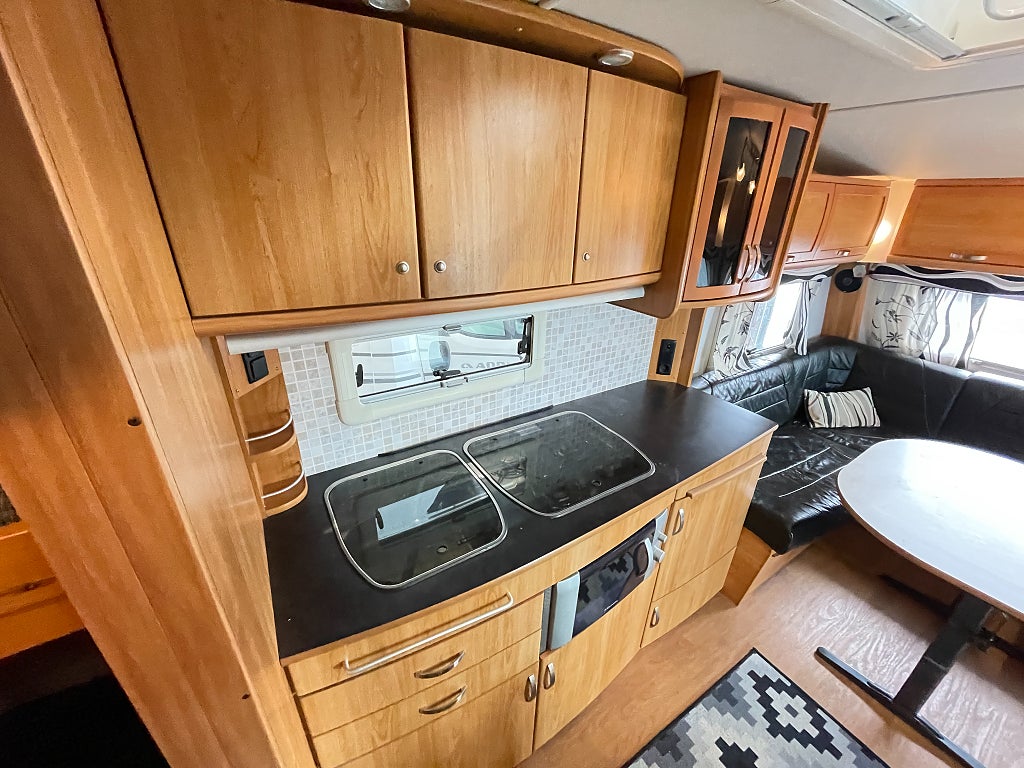 Polar 680 /Barnkammare/Förtält/AC/ALDE/7 bäddar/Fint skick - Polar