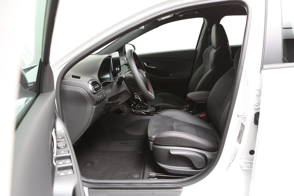 Hyundai i30 1.5T MHEV 5-Dörrar N-line Automat 2025