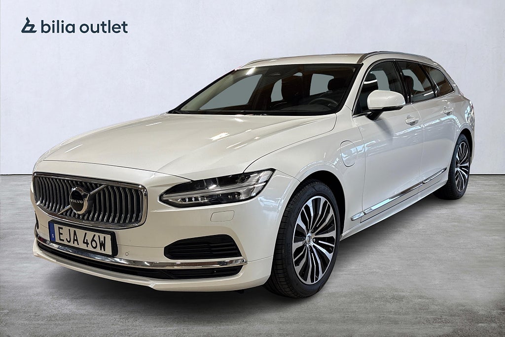 Volvo V90 Recharge T6 AWD Core Edt / B-kamera / Keyless / Moms