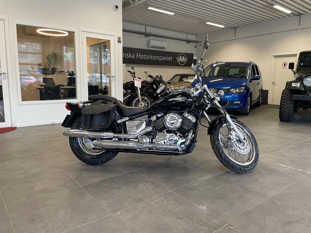 Yamaha XVS650A Dragstar / 2-ägare / Lågmilad / Nya däck mm.
