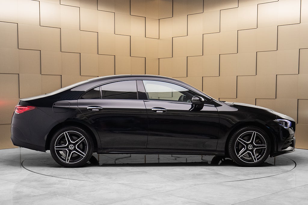 Mercedes-Benz CLA 250 e AMG Line /  Night / Kamera / Farthållare