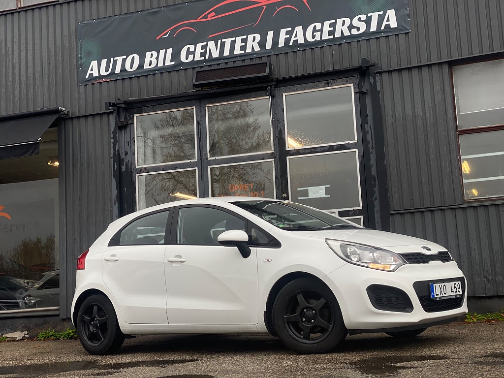 Kia Rio 5-dörrar 1.2 CVVT GLS ny servad 