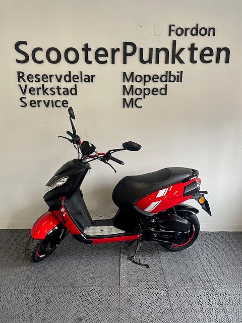 Peugeot Streetzone 2t 