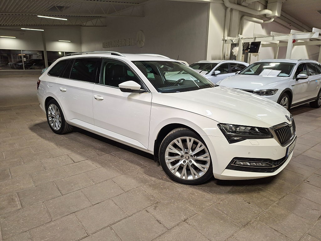 Skoda Superb TSI 190 DSG Business Adv. Läder|Drag|Parkv.