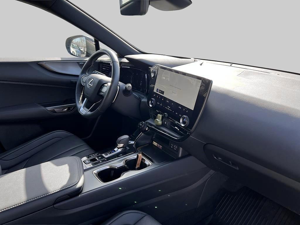 Lexus NX 2025 - miniatyr 6