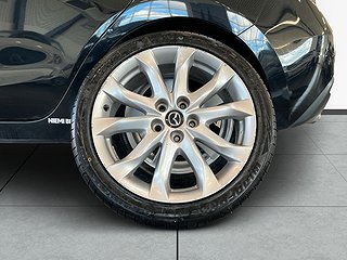 Mazda 3 Sport 2.2 SKYACTIV-D OPTIMUM/NAV/Värmare/Bose/HuD