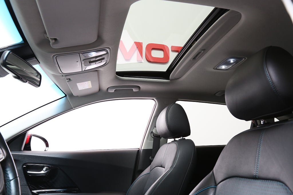 Kia Niro e- 64 kWh Advance Plus Tech 204hk Taklucka JBL Drag 2021