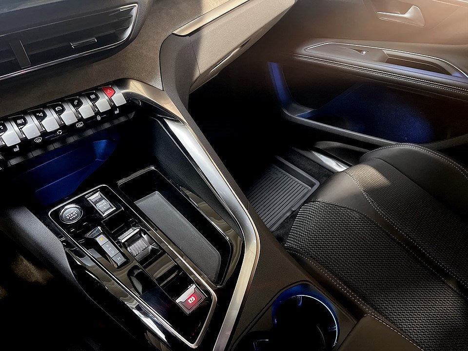 Bild på Peugeot 3008 GT 1.2 PT 130hk Aut - B-KAMERA, 1 ÄGARE