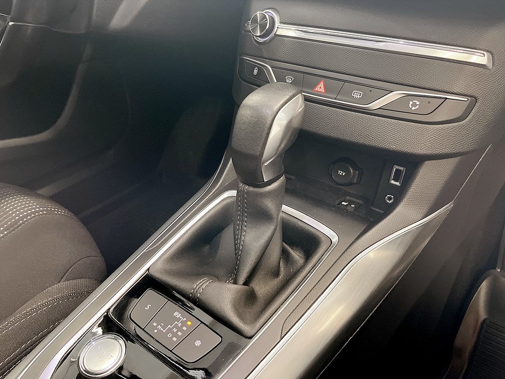 Bild på Peugeot 308 SW Allure 2.0 BHDi 150hk Aut - P-SENSORER, PANO