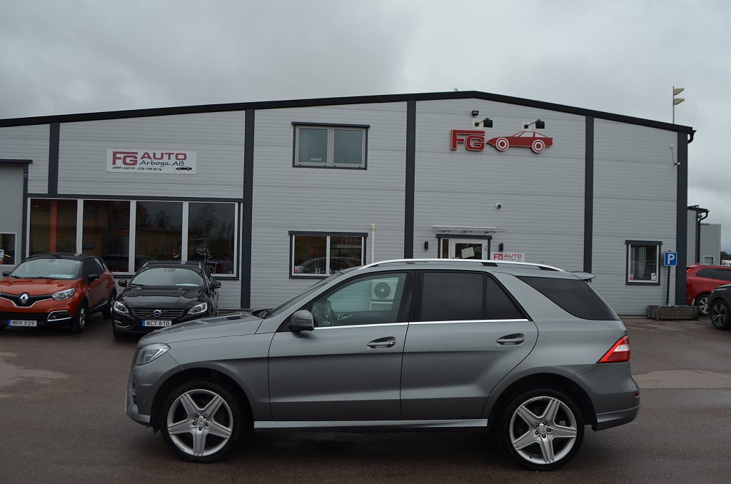 Mercedes-Benz ML 350 4MATIC AMG Line 258 hk D-Värmare Drag
