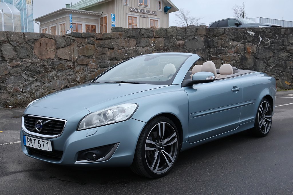 Volvo C70 T5 230 hk Euro 5 Automat Summum Mkt fin lågmilare!