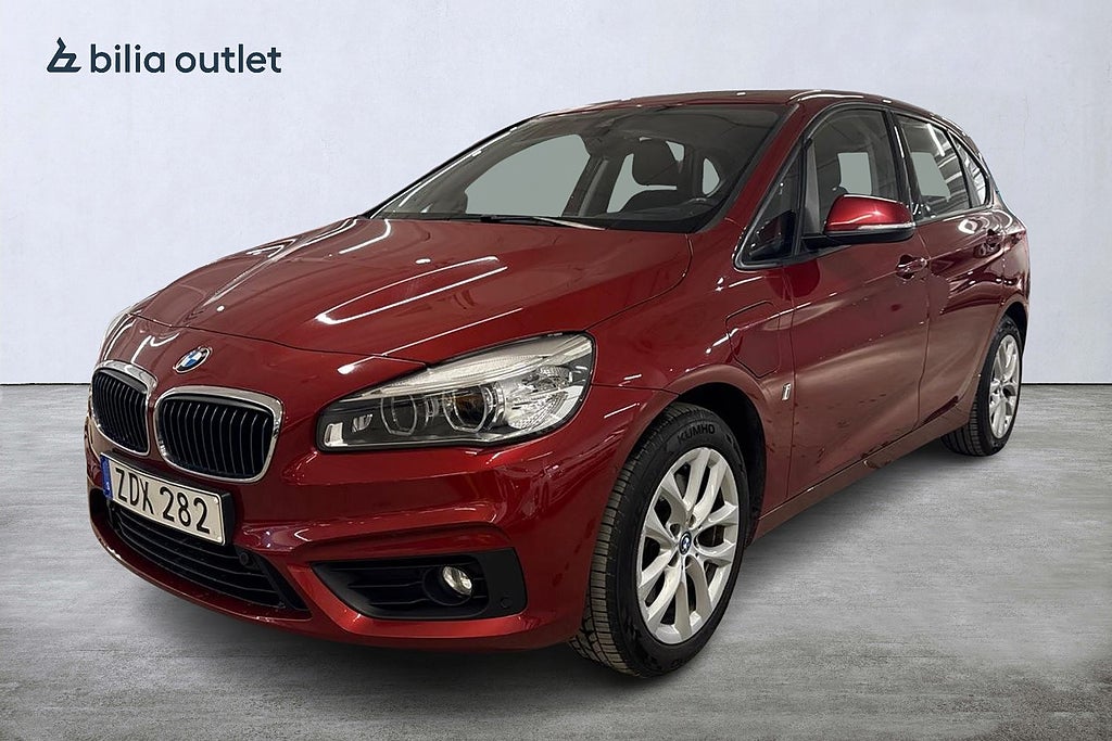 BMW 225xe Active Tourer Advantage HUD / Navi / HiFi / 224hk