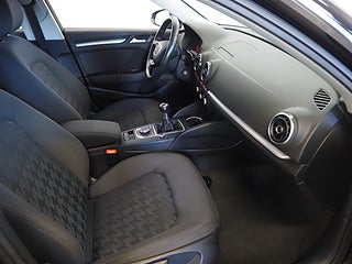 Halvkombi Audi A3 10 av 21