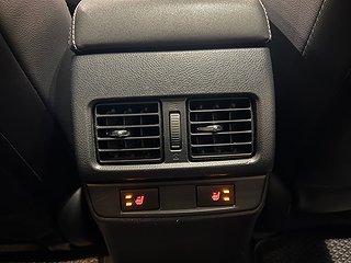 Subaru Outback 2.0 4WD Aut Mvärm/Drag/B-kamera/Taklucka/H&K