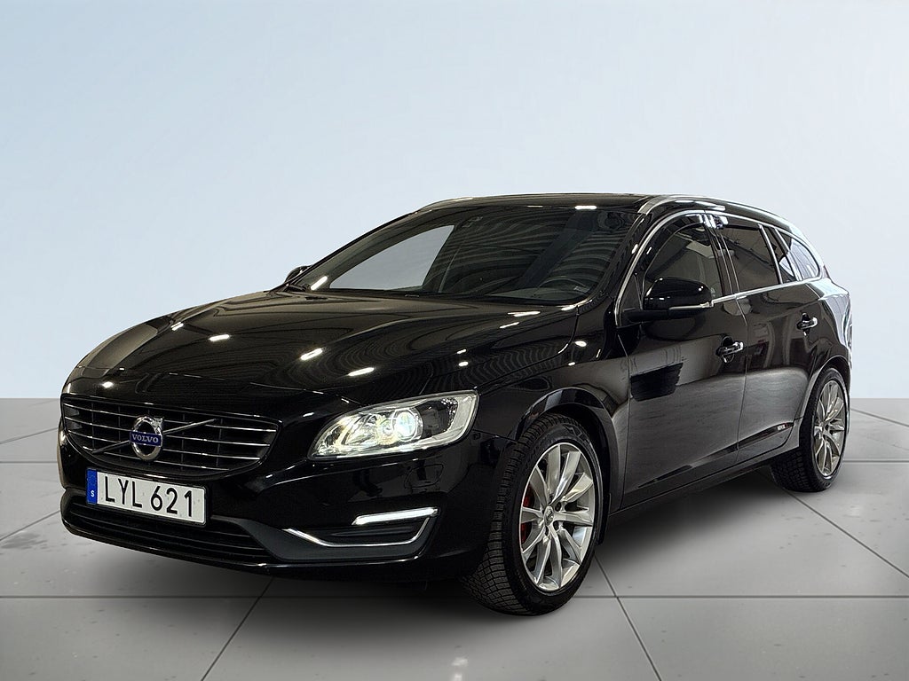 Volvo V60 D4 Aut Summum Drag Värmare Skinn Psens Fullserv S&Vhjul