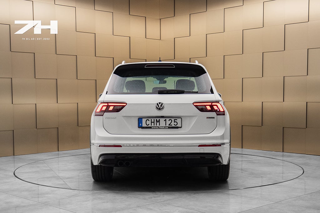 Volkswagen Tiguan 1.4 TSI 4M Base / Adapt farth. / Kamera / Kupévärmare