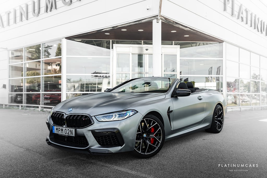 BMW M8 Competition Cab 625hk / Kolfiber / B&W / Soft Close