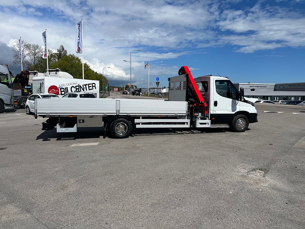 Iveco Daily 72C18 A8 Kranbil Palfinger Kran Fullutrustad
