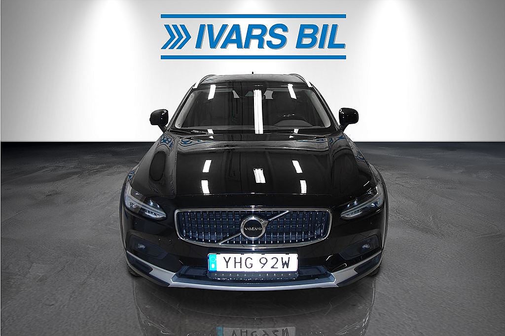 Volvo V90 Cross Country AWD (190hk) Momentum