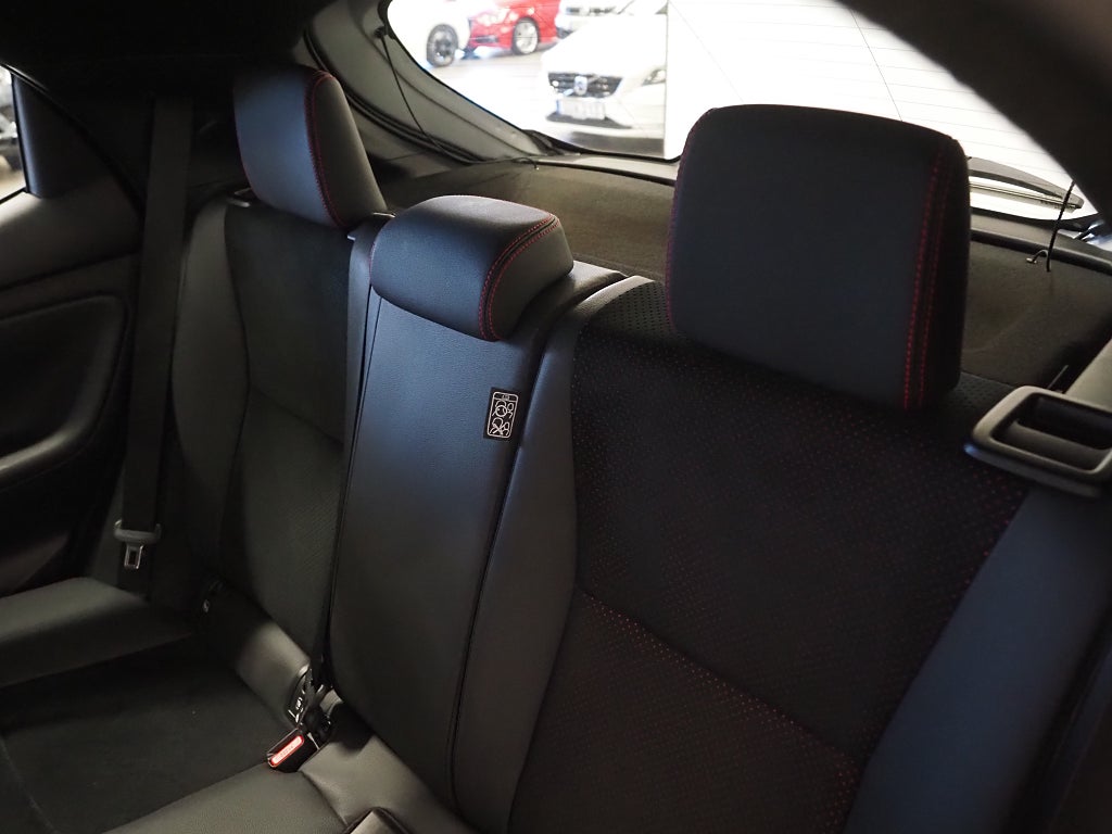 Toyota Yaris Hybrid 116hk CVT GR Sport |Navi|Backkamera|HUD|