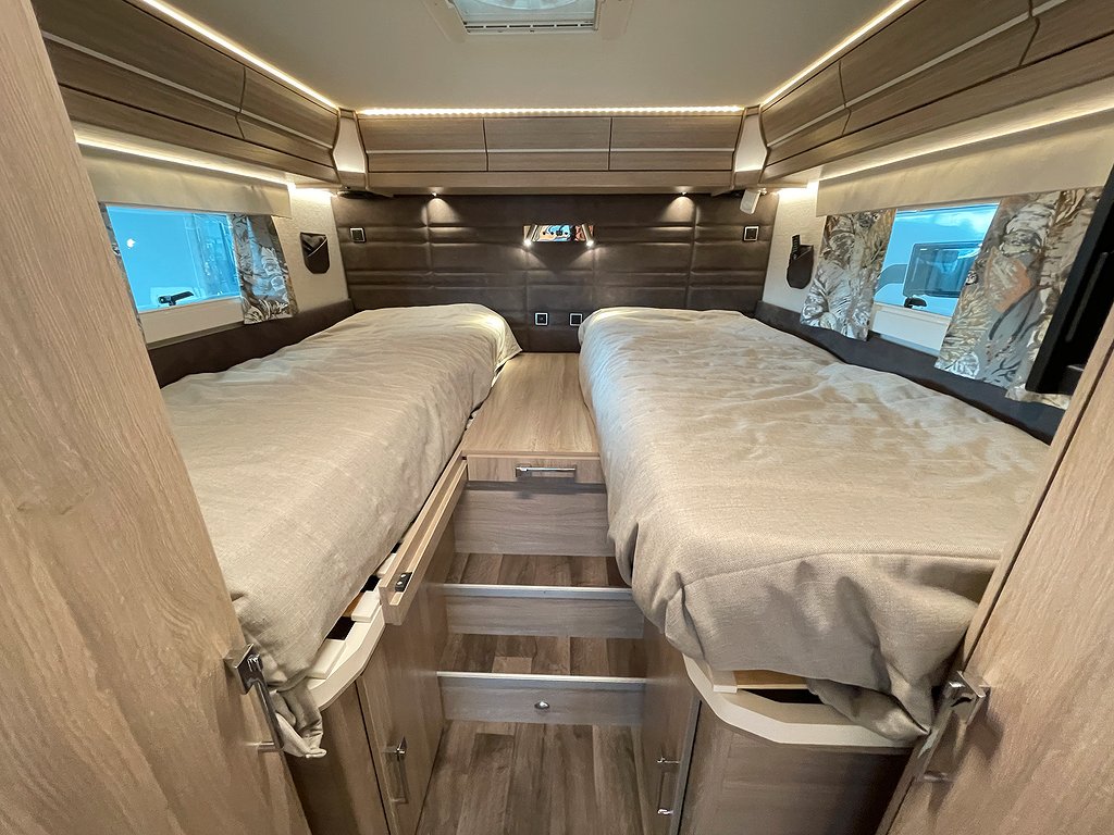 Kabe TMI 810 LGB Imperial / Hyd-stöd / Drag / AC / Solcell - Kabe