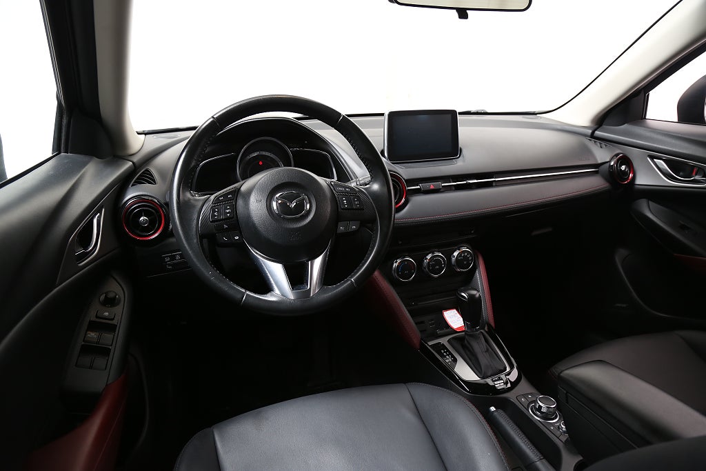 Mazda CX-3 2,0 SKYACTIV-G Optimum AWD Aut Head-up BOSE Navi Drag 2017