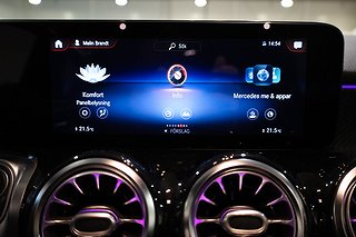 SUV Mercedes-Benz GLB 22 av 29