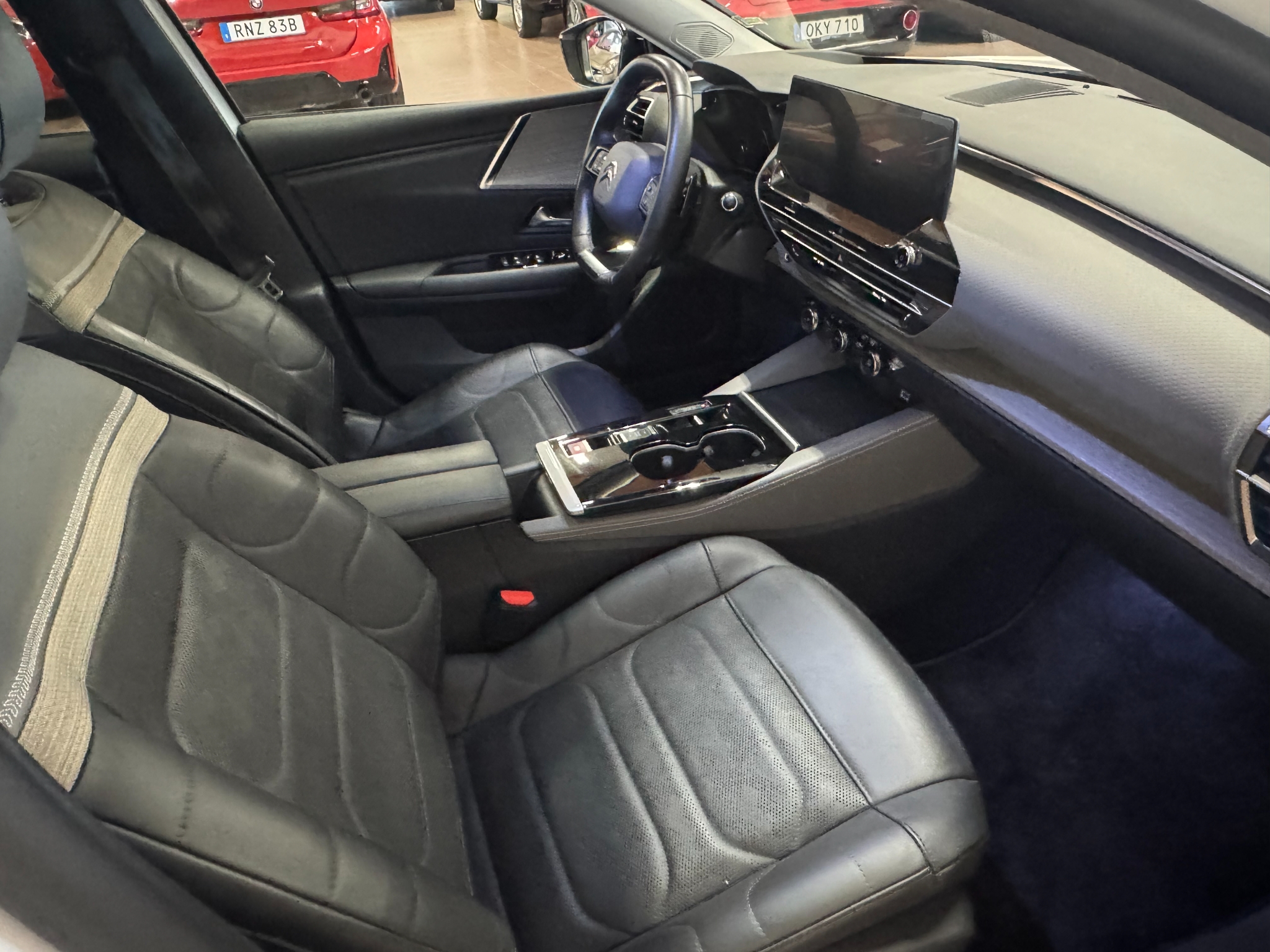 Citroen C5 X 2023, photo 6/42