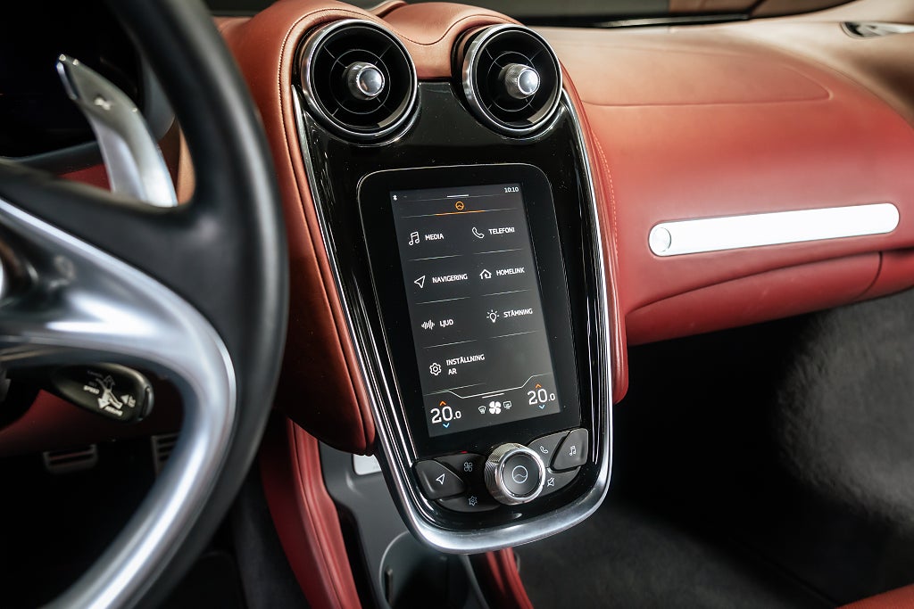 Gallery image 13 of 14