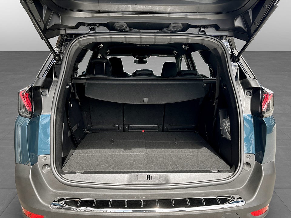 Bild på Peugeot 5008 GT 1.2 PT 130hk Aut 7-SITS B-KAMERA CARPLAY