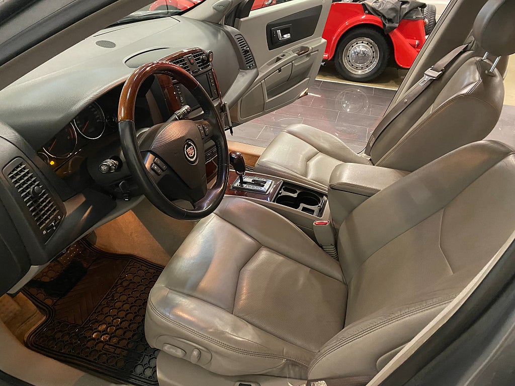 Cadillac SRX 2005 - miniatyr 18