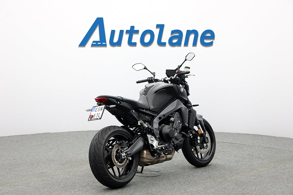 Yamaha MT-09 *RESERVERAD*