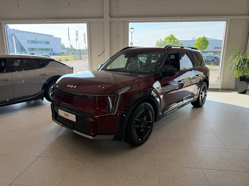 Kia EV9 GT-Line 7-sits AWD Business Edition *OMG LEV*