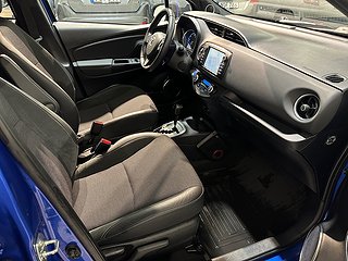 Toyota Yaris Hybrid e-CVT Executive Kamera Mvärm GPS SoV
