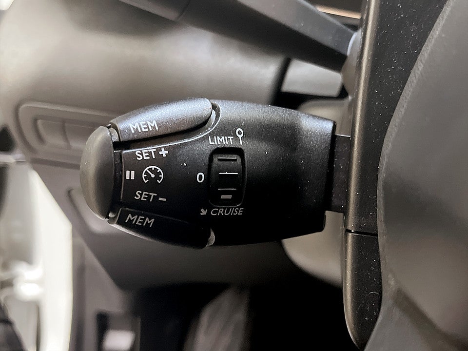 Bild på Citroën C3 Aircross Shine 1.2 PT 130hk Aut CARPLAY BACKSENSORER