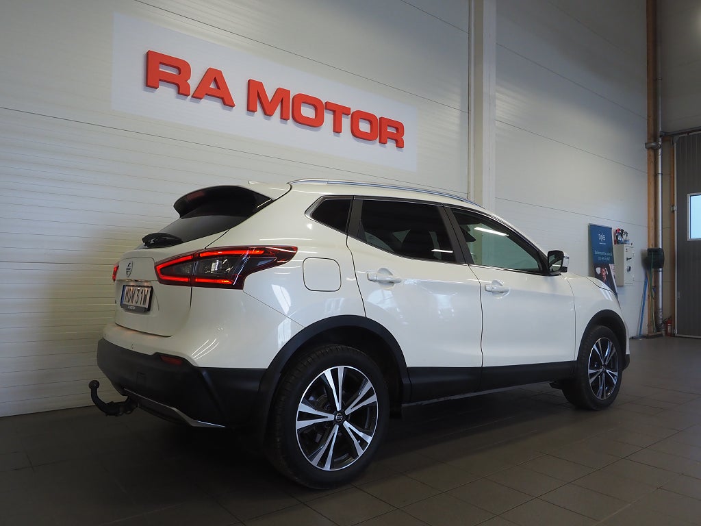Nissan Qashqai 1.3 DIG-T DCT 160hk Tekna Drag M-Värmare 360° Navi 2020