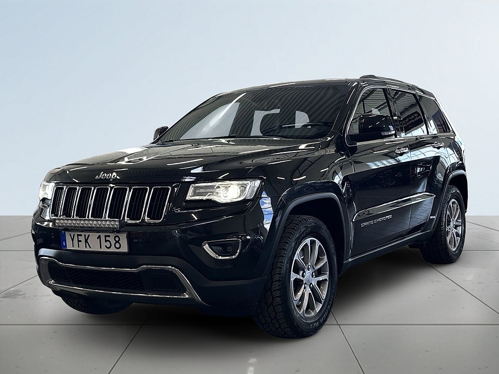 Jeep Grand Cherokee 3.0 V6 CRD 4WD S&V-hjul/Kamera/Skinn/Elstolar/Keyless