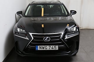 SUV Lexus NX 5 av 24