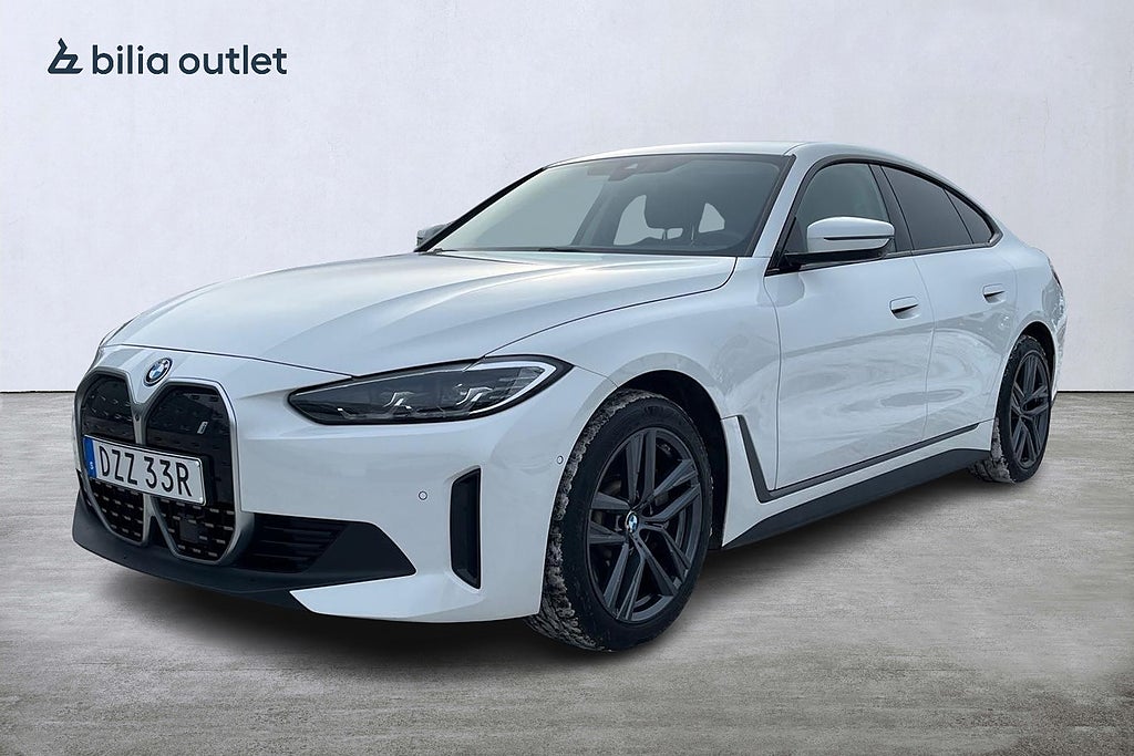 BMW i4 eDrive40 Gran Coupé 340hk / Drag Värmare Carplay MOMS