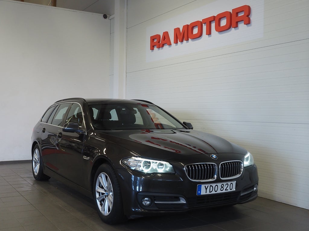 BMW 520d xDrive 190hk Touring Steptronic |Drag|D-värm|Skinn|