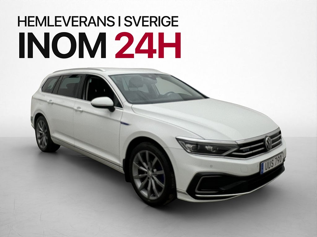 Volkswagen Passat GTE 218hk Cockpit Dragkrok Kamera