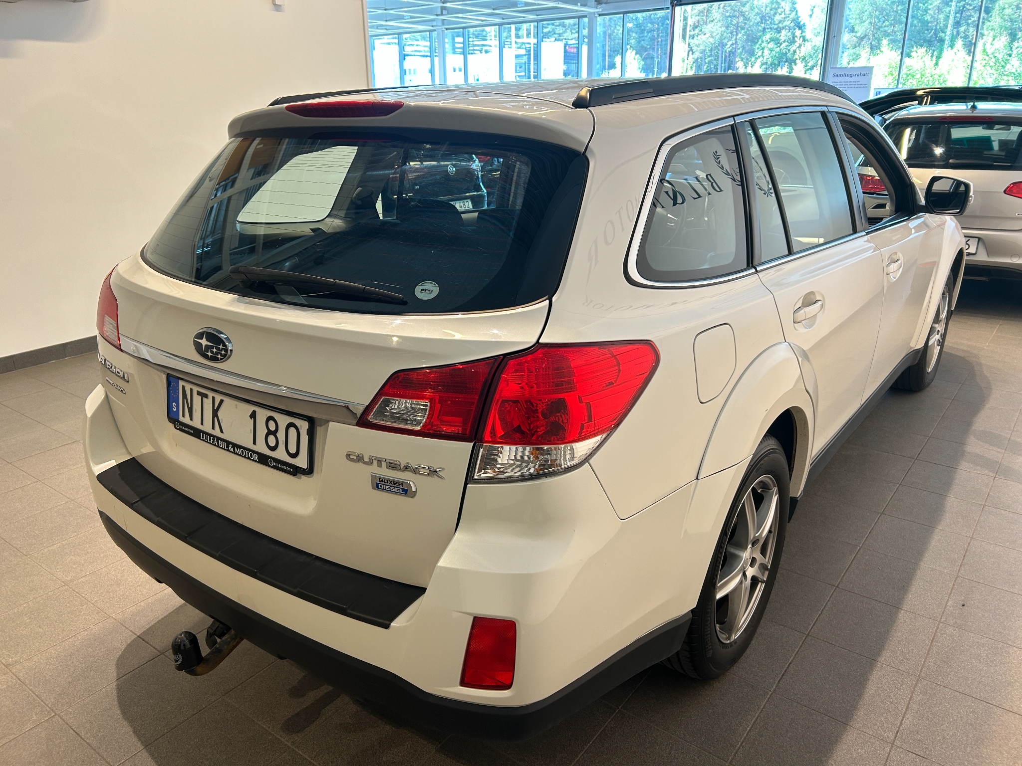Subaru Outback 2.0 4WD Lineartronic 2013, bild 3/36