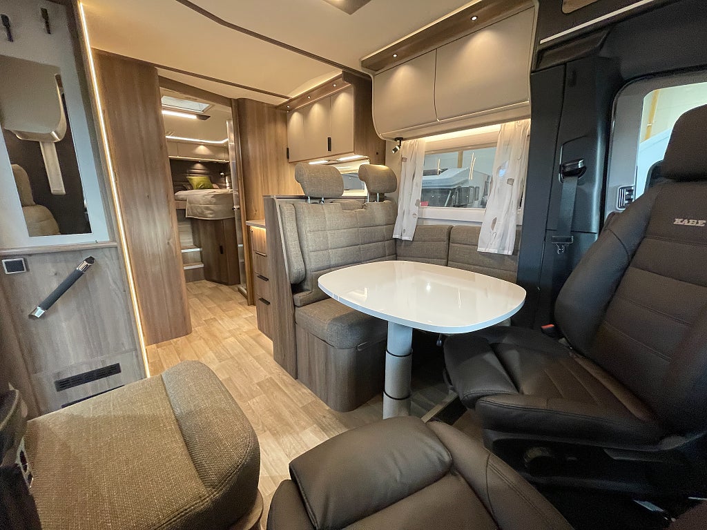 Kabe TMX 810 LGB /Cinderella/5 bältad/Mercedes 170hk/ALDE - Kabe